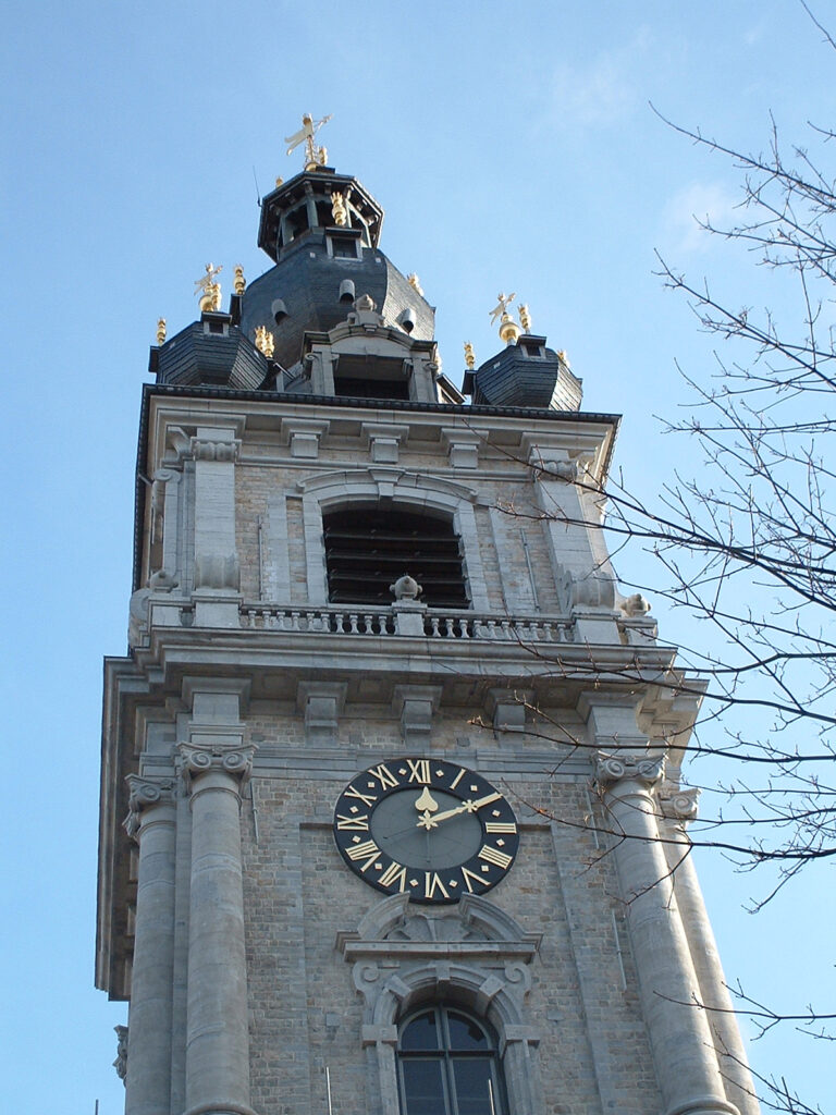 Mons Beffroi monumental clock