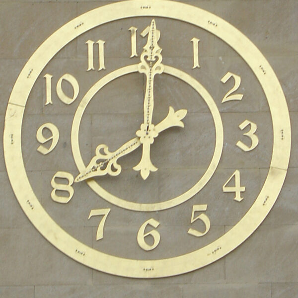 reloj monumental